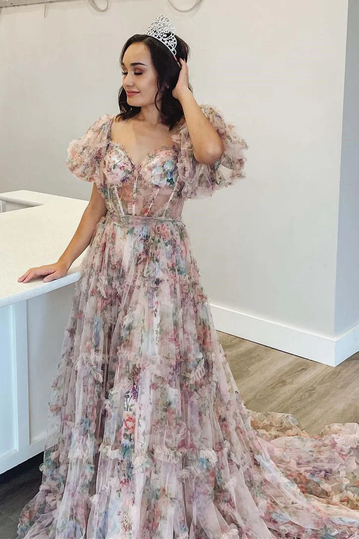 Vestido formal elegante de princesa, corte A, floral, corsé, largo, con mangas globo. Tiendas con vestidos de fiesta.